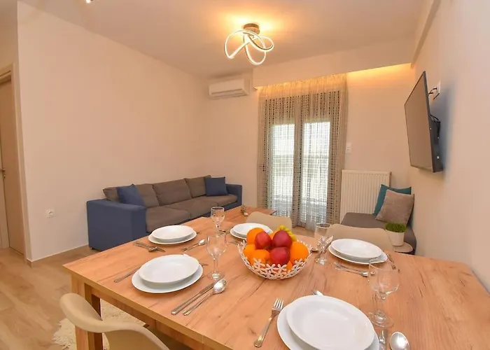 2 Min From Ретимно